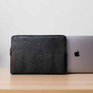 کاور مک بوک پرو 14 اینچی کروکو مشکی