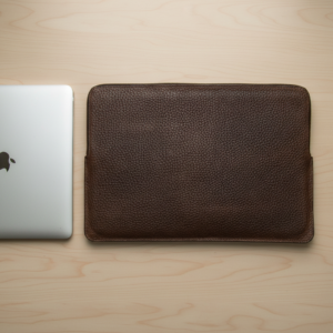 کاور مک بوک پرو 15 اینچ فلوتر قهوه ای